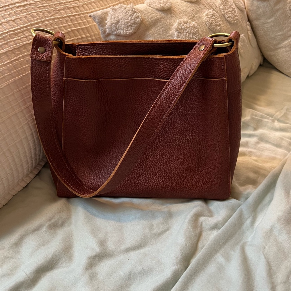 Portland Leather Nutmeg Shoulder Bag